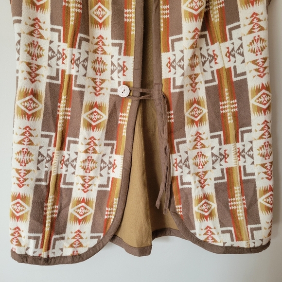 Vintage Women's Southwestern Western Long Wool Cowgirl Vest Size Large - Picture 3 of 9